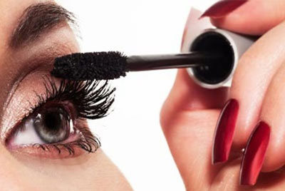 Nhanh tay tự chế mascara từ nguyên liệu tự nhiên cực cá tính