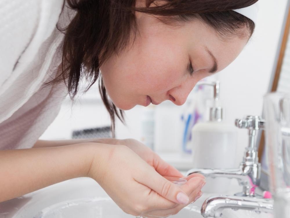 Hiểu hơn về sữa rửa mặt