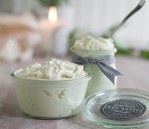 Tự làm quà cho Mẹ - Công thức kem dưỡng trắng da toàn thân an toàn