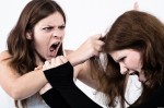 Con gái người tình ra mặt "dạy dỗ" tôi!
