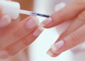 3 mẹo nhỏ giúp móng tay luôn khỏe đẹp