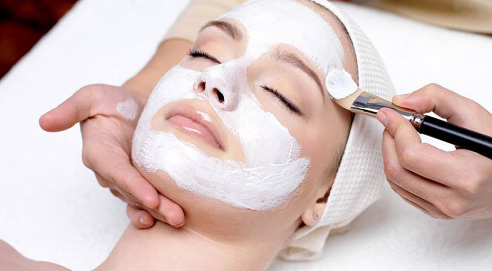 Hướng dẫn cách làm mặt nạ đất sét giúp duy trì làn da đẹp