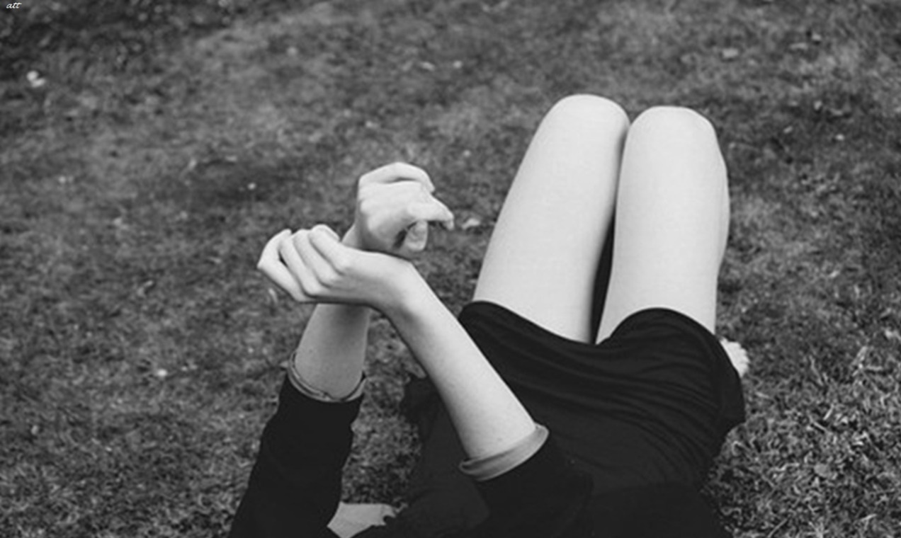 Bạn thân chế giễu, người yêu chia tay chỉ vì vùng kín tôi "trụi cỏ"