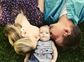 Bố à! Bố đừng ngoại tình nữa nhé