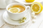 4 lý do phụ nữ nên thay cafe bằng nước chanh nóng vào buổi sáng
