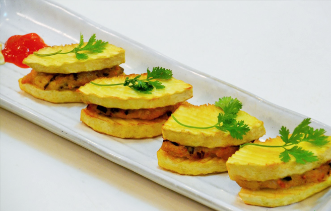 Thử tài làm sake kẹp thịt chiên giòn