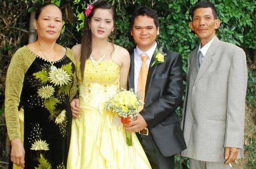 Trắng da chỉ trong tích tắc để được làm cô dâu xinh