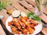 Cánh gà chiên sả, mật ong thơm lừng
