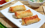 Học làm bánh đa nem chay mùa lễ Vu Lan