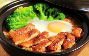 Cơm niêu gà - đậm đà cơm Việt