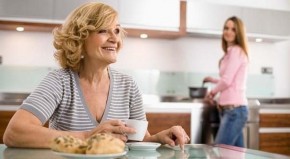 Xin lỗi mẹ, con không thể đi chợ với 200 ngàn đồng/ngày”