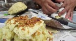 Nguy hiểm đáng sợ từ vi khuẩn ở gói xôi sáng bạn hay ăn