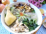 Ăn sáng ngon tuyệt với miến đùi gà