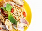 Mì Ý sốt ngao cho bữa sáng thêm hấp dẫn