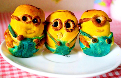 Bánh Trung thu hình Minion vị chanh cho bé