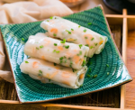 Ăn bánh cuốn lạ với 2 kiểu nhân vừa ngon vừa dễ