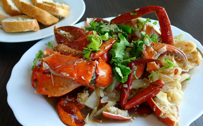 Hướng dẫn làm cua rang me cực ngon xõa cuối tuần