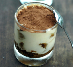 Làm bánh tiramisu siêu tốc mà cực ngon