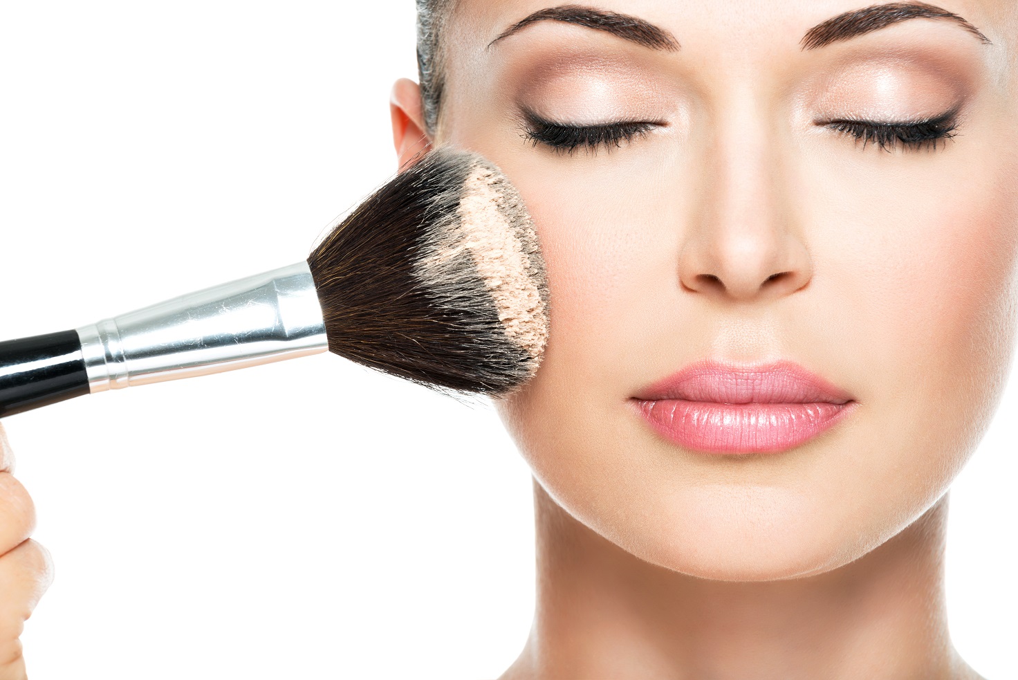 Các bước trang điểm cho da mụn