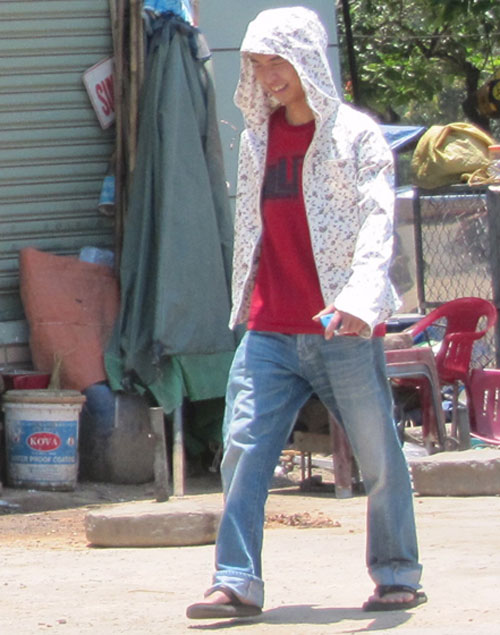 dan-ong-cung-nhoc-nhan-chong-nang-2