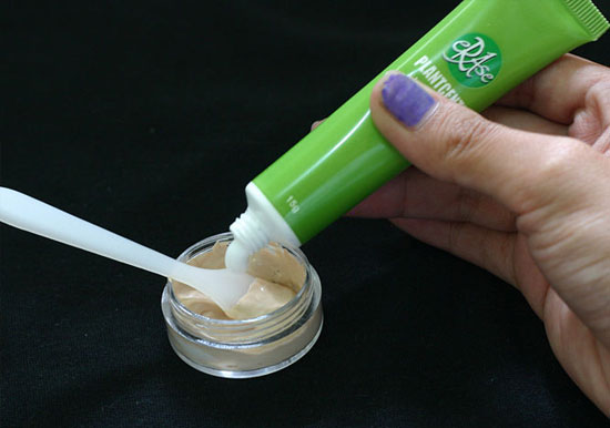 tu-che-bb-cream-tai-nha
